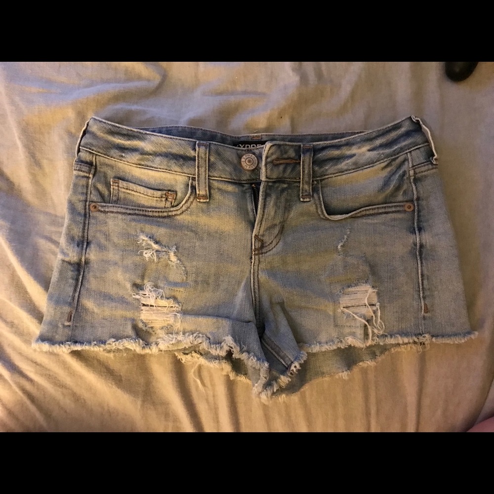 Express distressed shorts size 0